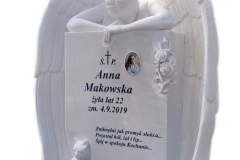 029 Rzezba pelnoplastyczna aniola z bialego marmuru greckiego Thassos, Leszno