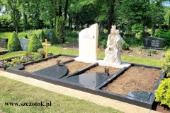 132 Pomnik z ciemnego granitu na grobowcu rodzinnym wraz z rzezba pelnoplastyczna Madonny z dzieciatkiem z piaskowca, Niemcy