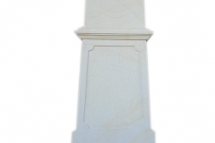 Pomnik nowoczesny z piaskowca w formie kapliczki, Bedzin