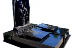 629 Pomnik nowoczesny z czarnego granitu wraz z rzezba mrocznego anioła, Cwiklice k.Pszczyny